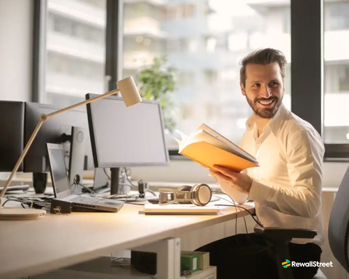 RewallStreet Mission